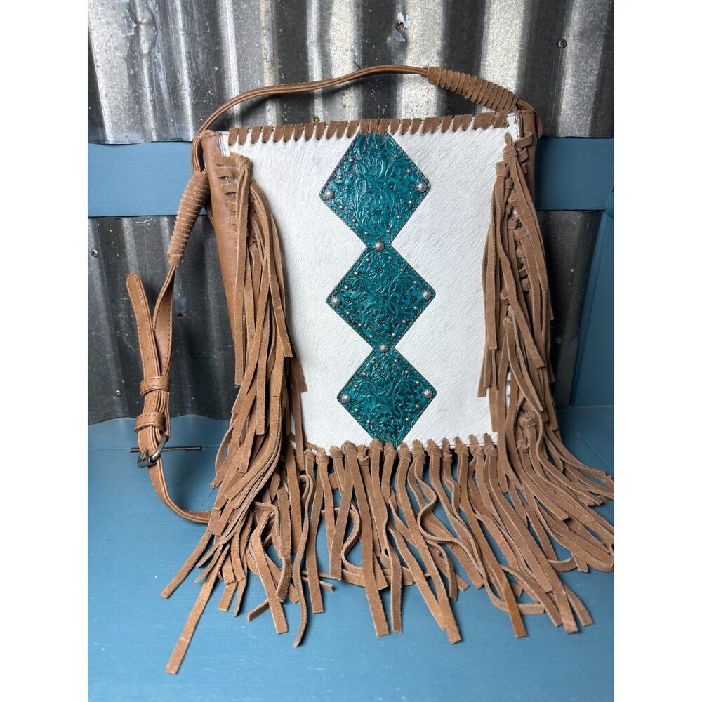 Shyanne Country Western Hair-on-Hide Cowhide Fringe Crossbody Purse Bag Leather - Picture 3 of 8